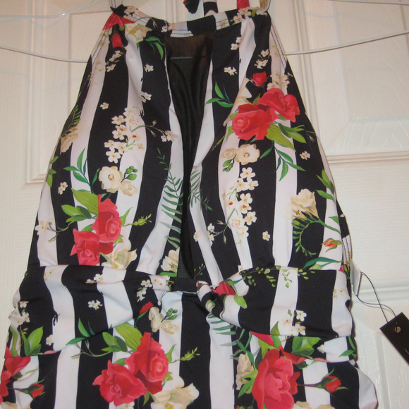 Not-So-Mysterious 4pc Mystery Box Size XL - Picture 8 of 8